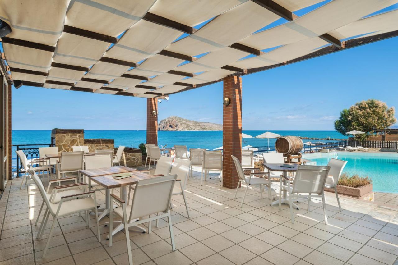 Hotel Haris On The Beach Agia Marina  Екстер'єр фото