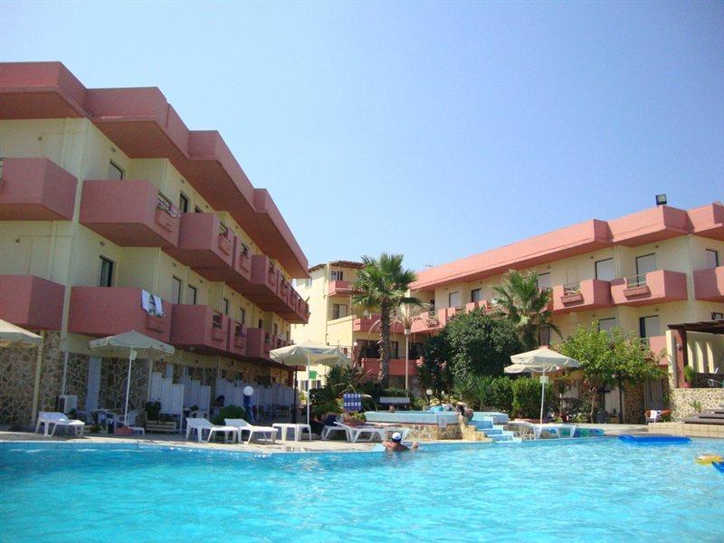 Hotel Haris On The Beach Agia Marina  Екстер'єр фото