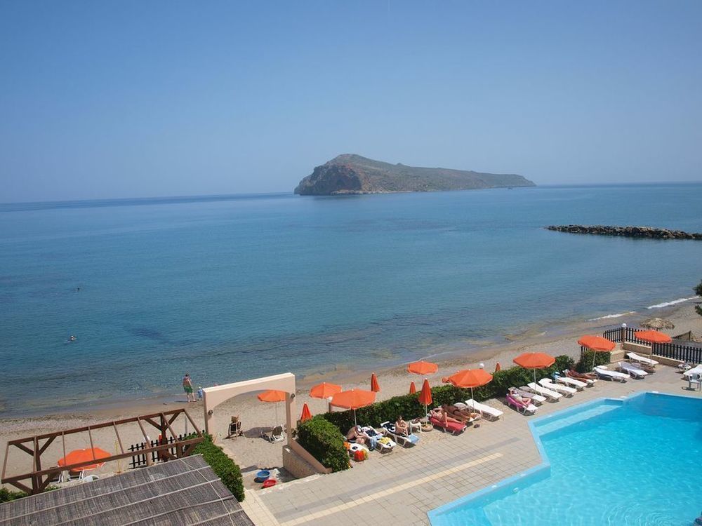 Hotel Haris On The Beach Agia Marina  Екстер'єр фото
