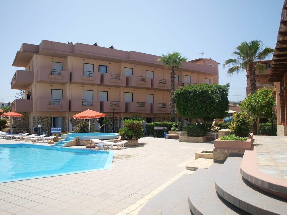 Hotel Haris On The Beach Agia Marina  Екстер'єр фото